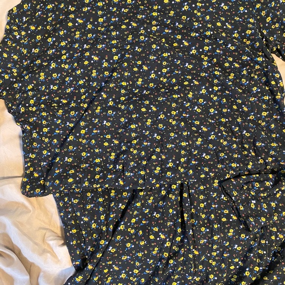 Daisy Street Floral Maxi Dress - Picture 4 of 5